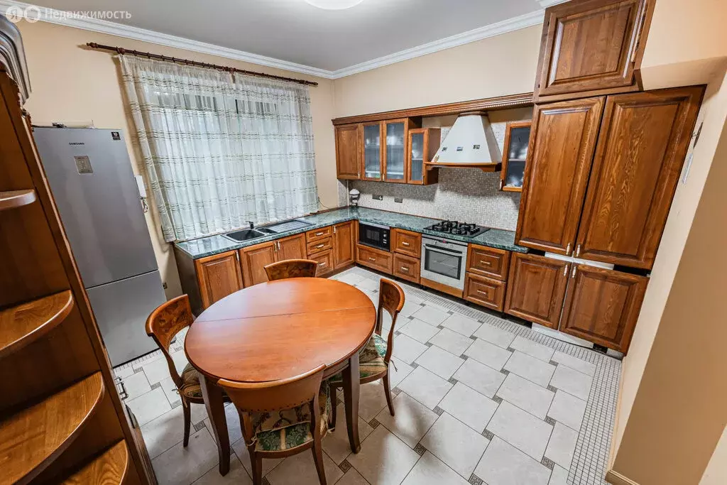 Дом в Калининград, Спортивная улица, 26 (278 м) - Фото 2