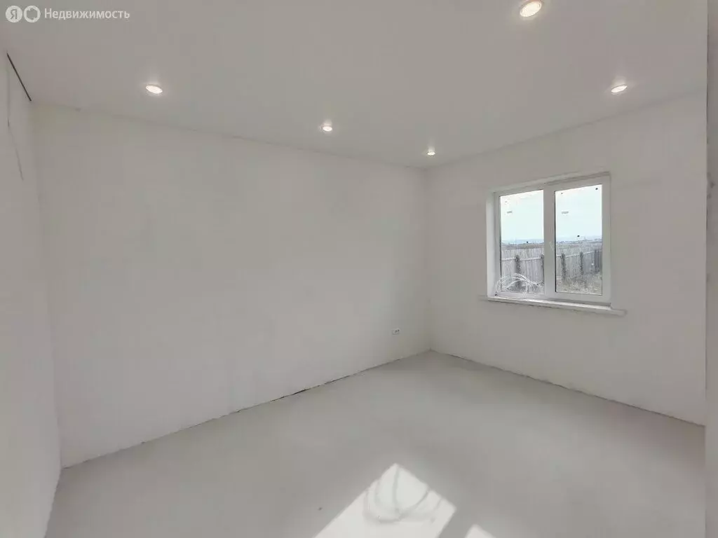 Дом в село Мамоны, Рассветная улица (100 м) - Фото 2