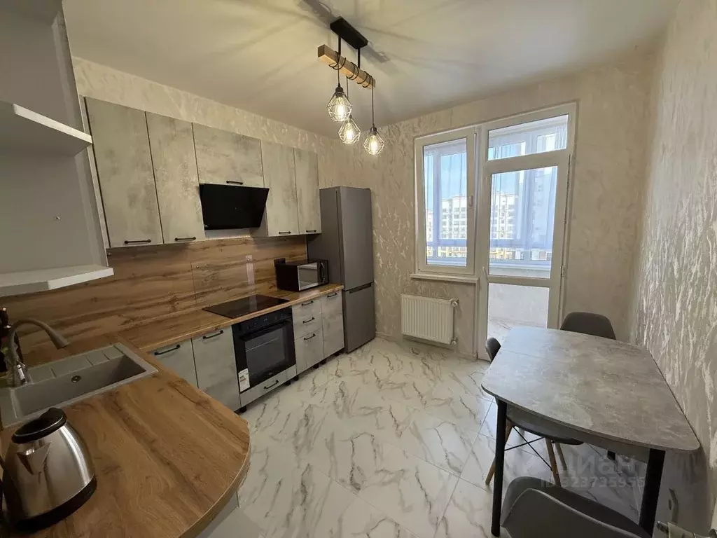 1-к кв. Крым, Симферопольский район, с. Мирное ул. Крымской Весны, 6к1 ... - Фото 1