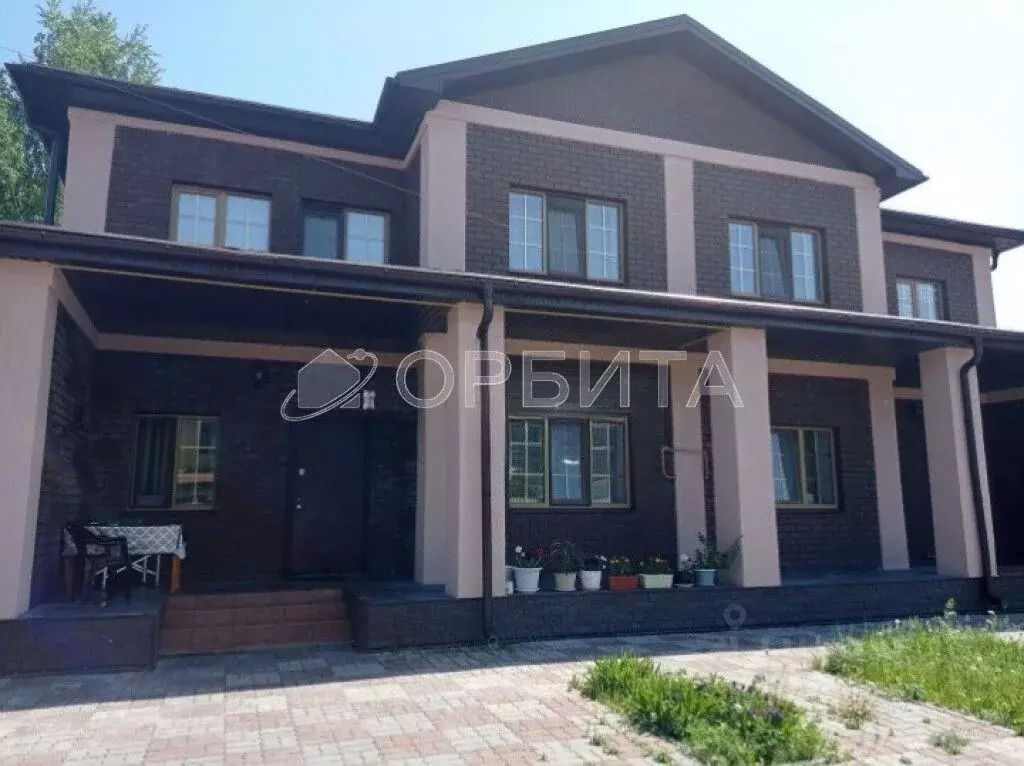 Таунхаус в Тюменская область, Тюмень Березняковский мкр, ул. ... - Фото 1