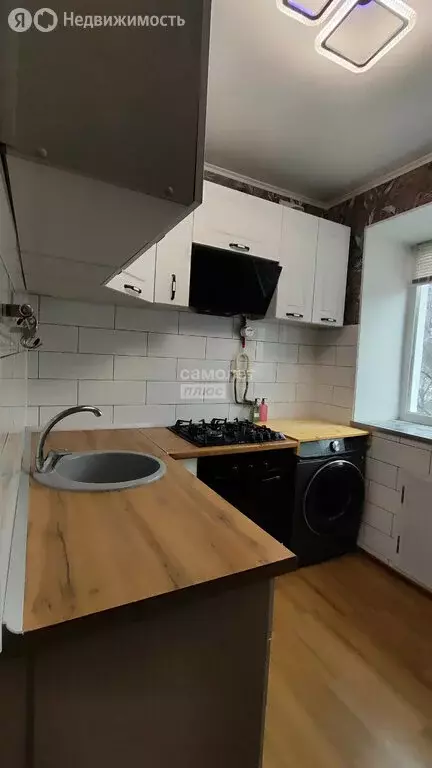 3-комнатная квартира: село Серафимовский, улица Ленина, 5 (50 м) - Фото 2