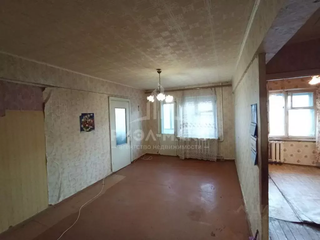 2-к кв. Брянская область, Брянск ул. Пушкина, 65 (44.5 м) - Фото 0
