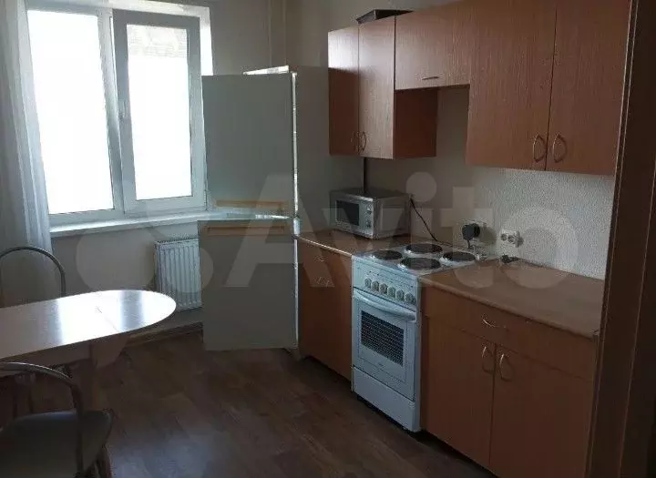 1-к. квартира, 38 м, 3/10 эт. - Фото 1