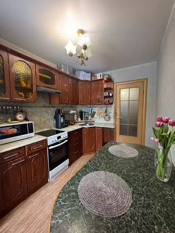 3-к кв. Алтай, Горно-Алтайск ул. Ушакова, 7 (67.1 м) - Фото 2