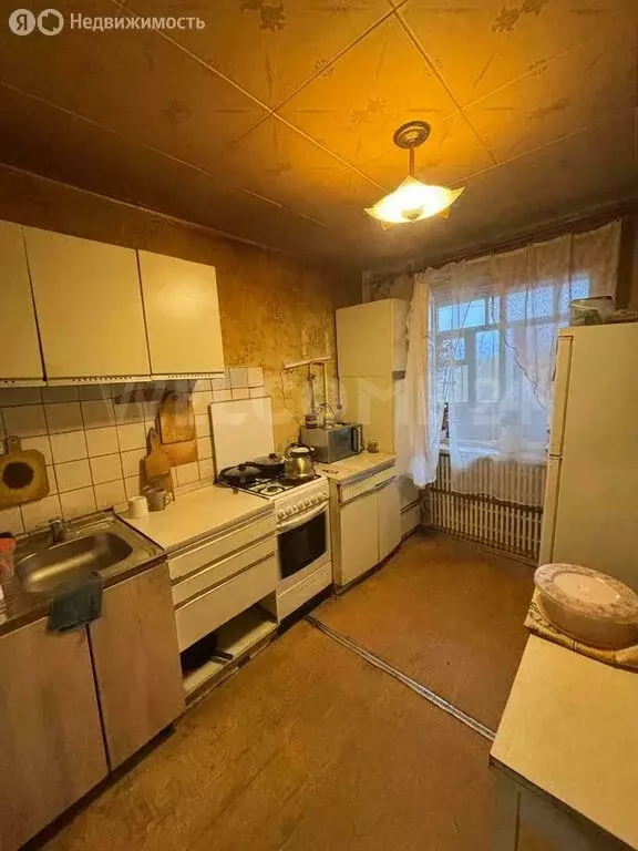 3-комнатная квартира: село Иванисово, улица Центральная Усадьба, 3 (63 ... - Фото 2