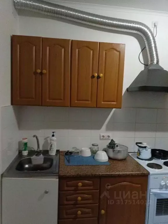 3-к кв. Москва ул. Малая Очаковская, 7 (80.0 м) - Фото 0