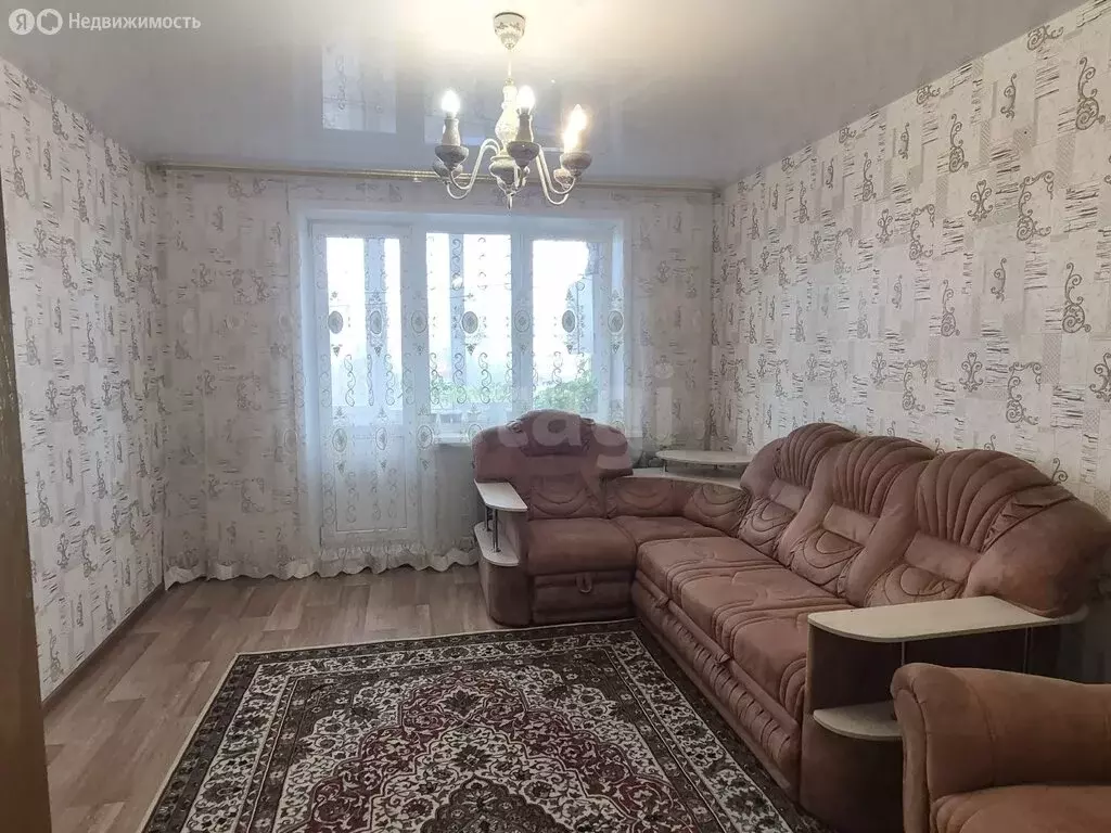 3-комнатная квартира: Камышлов, Ленинградская улица, 26 (61.8 м) - Фото 2