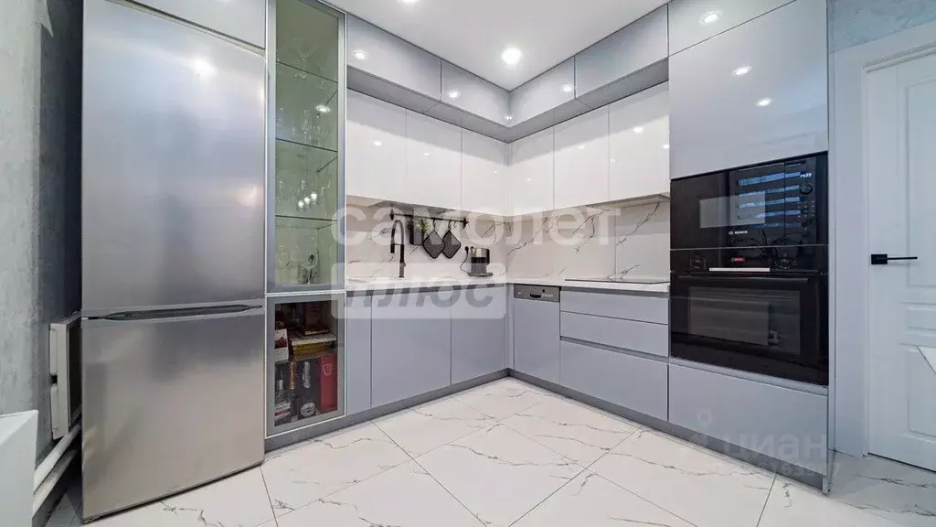 2-к кв. Московская область, Наро-Фоминск ул. Луговая, 1 (72.1 м) - Фото 2