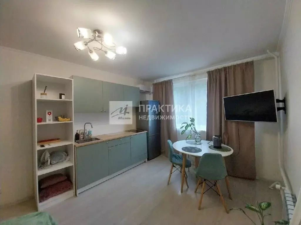 Продается 2-комнатная квартира - Фото 1