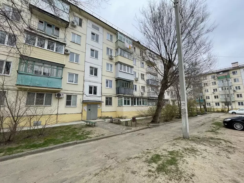 3-к кв. Волгоградская область, Камышин проезд Феоктистова, 9 (55.9 м) - Фото 0