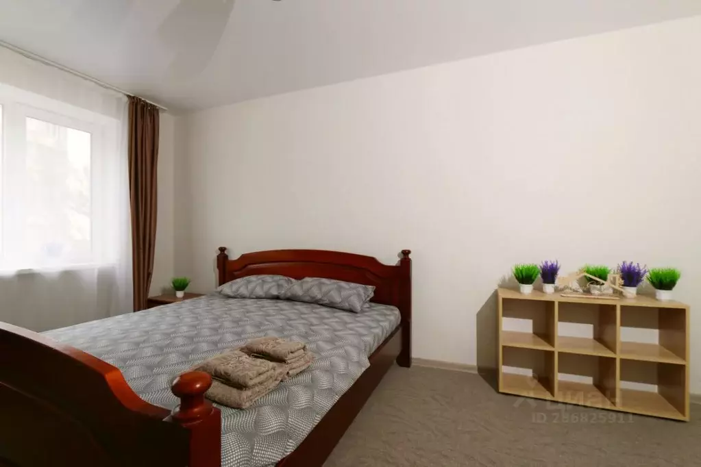 2-к кв. Крым, Симферополь ул. 51-й Армии, 107 (63.0 м) - Фото 0