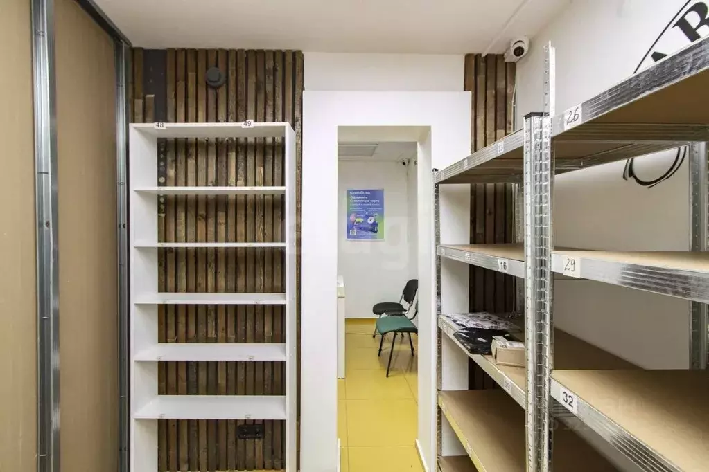 Помещение свободного назначения в Тюменская область, Тюмень ул. ... - Фото 1