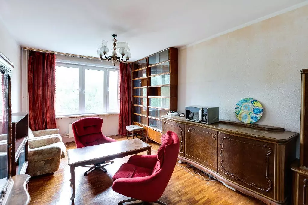 Продается 3-комнатная квартира - Фото 1