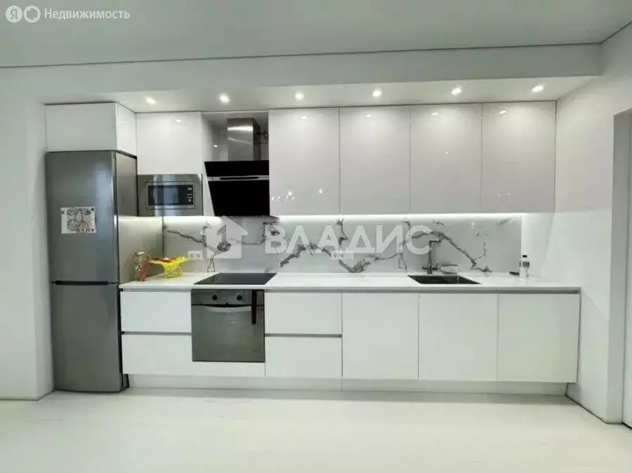 3-комнатная квартира: Белгород, улица Горького, 54В (100 м) - Фото 2