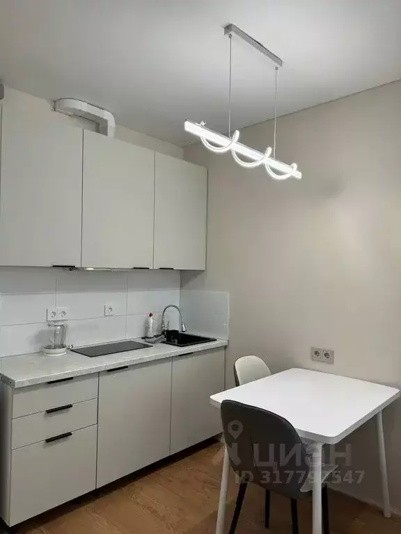 Студия Бурятия, Улан-Удэ ул. Бабушкина, 1к4 (22.0 м) - Фото 0