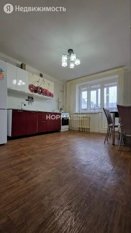 2-комнатная квартира: Туймазы, улица Мичурина, 24в (60.8 м) - Фото 0