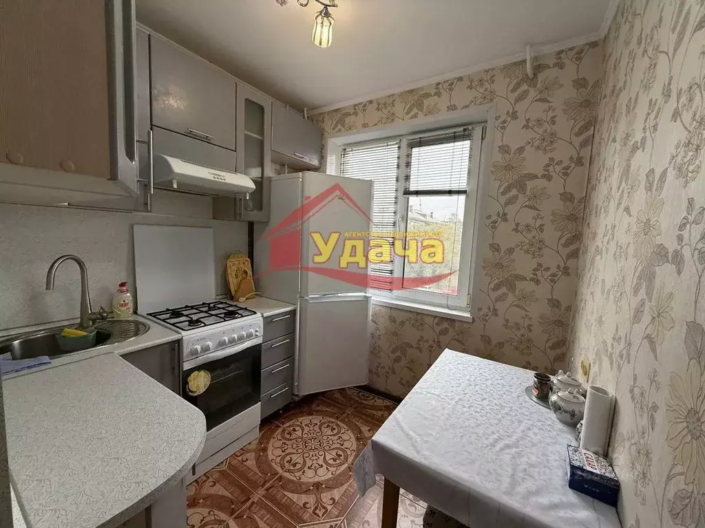 2-к кв. Оренбургская область, Орск Новый город мкр, просп. Ленина, 14 ... - Фото 1