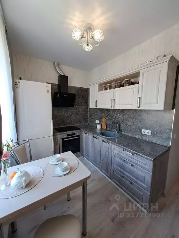 1-к кв. Татарстан, Казань Тэцевская ул., 4 (32.4 м) - Фото 0