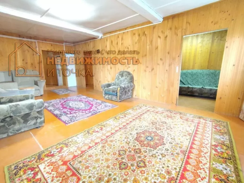 Дом в Башкортостан, Калтасинский район, Краснохолмский сельсовет, с. ... - Фото 1