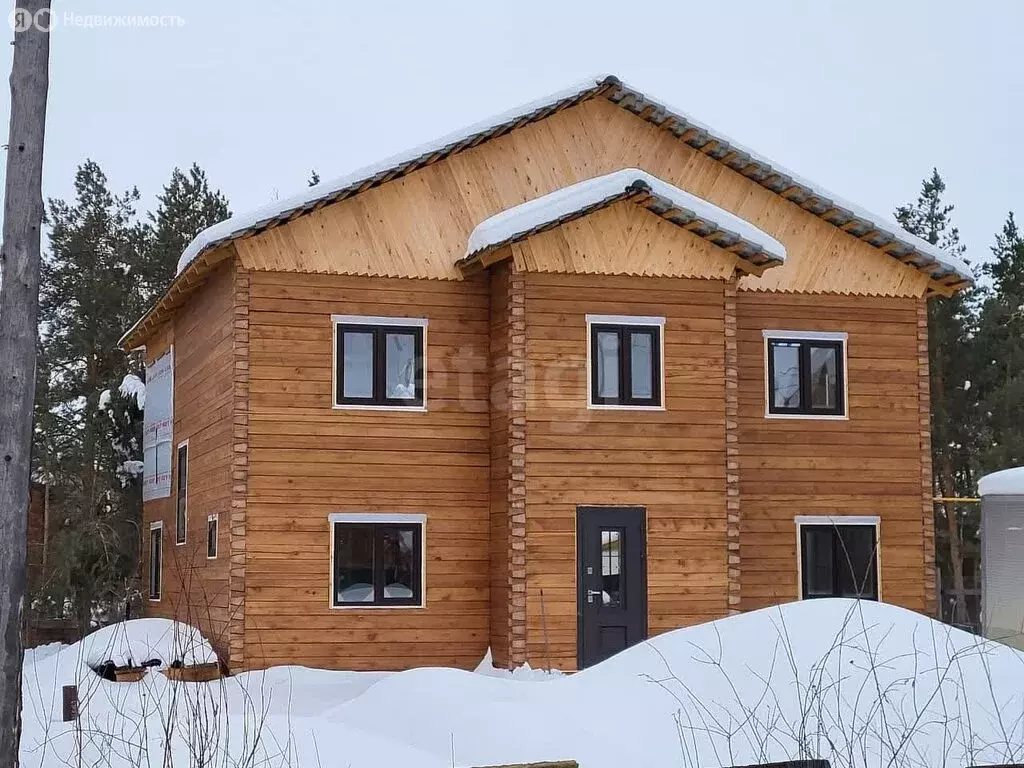 Дом в Якутск, переулок Уйгу (137 м) - Фото 1