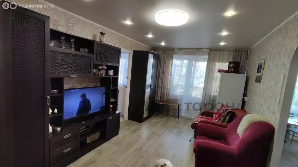2-комнатная квартира: Челябинск, улица Кирова, 9к2 (44.4 м) - Фото 1