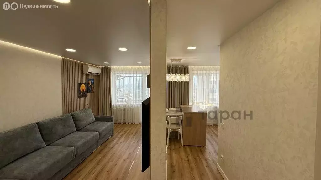 2-комнатная квартира: Челябинск, улица Чайковского, 7 (54 м) - Фото 1