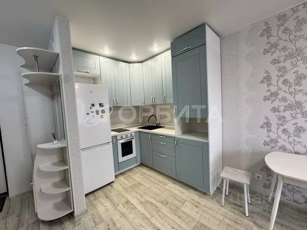 1-к кв. Тюменская область, Тюмень Рощино мкр, ул. Александра ... - Фото 2
