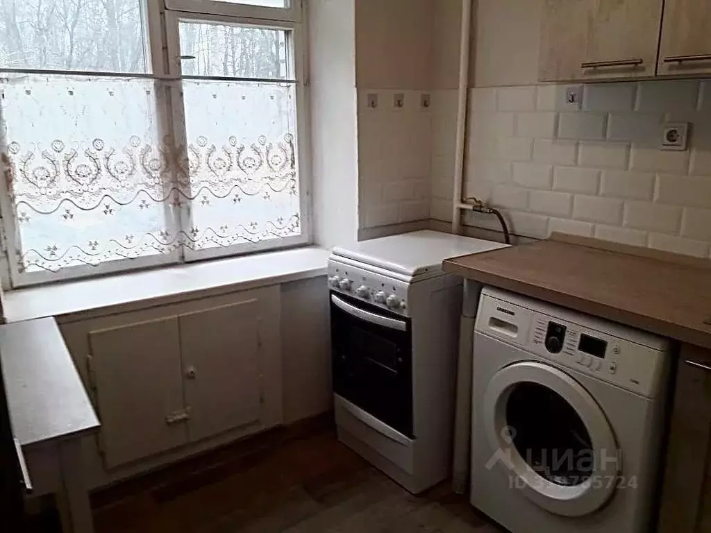 2-к кв. Московская область, Видное Лесная ул., 6 (42.0 м) - Фото 0