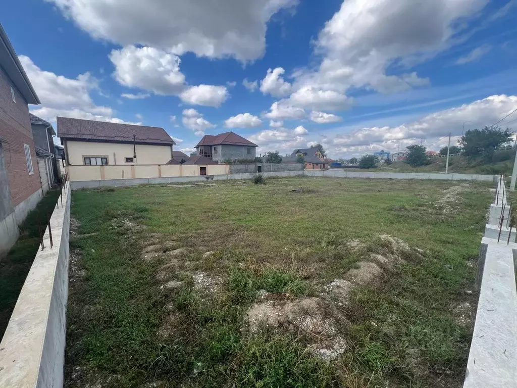 Участок в Чеченская республика, Грозный Поселок сад, ул. Переговорная, ... - Фото 1