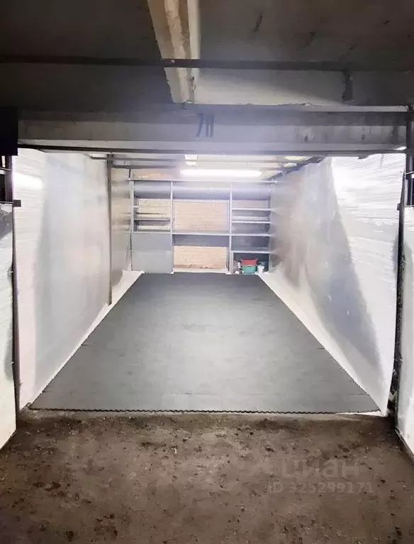 Гараж в Москва 9-я Парковая ул., 62С2 (18 м) - Фото 1