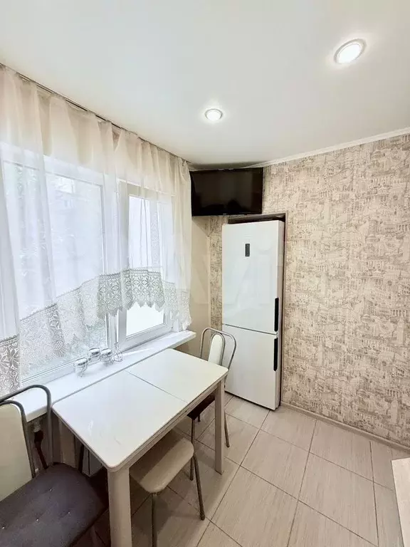 2-к. квартира, 45 м, 2/5 эт. - Фото 1