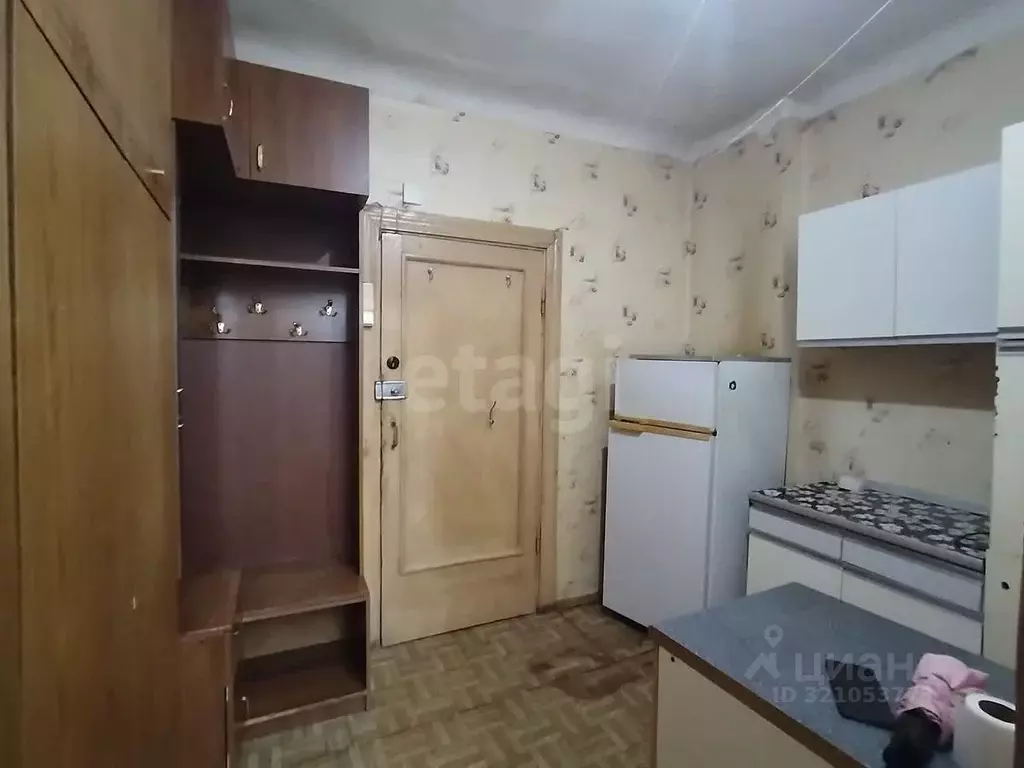 Комната Смоленская область, Смоленск ул. Кутузова, 1 (18.0 м) - Фото 1