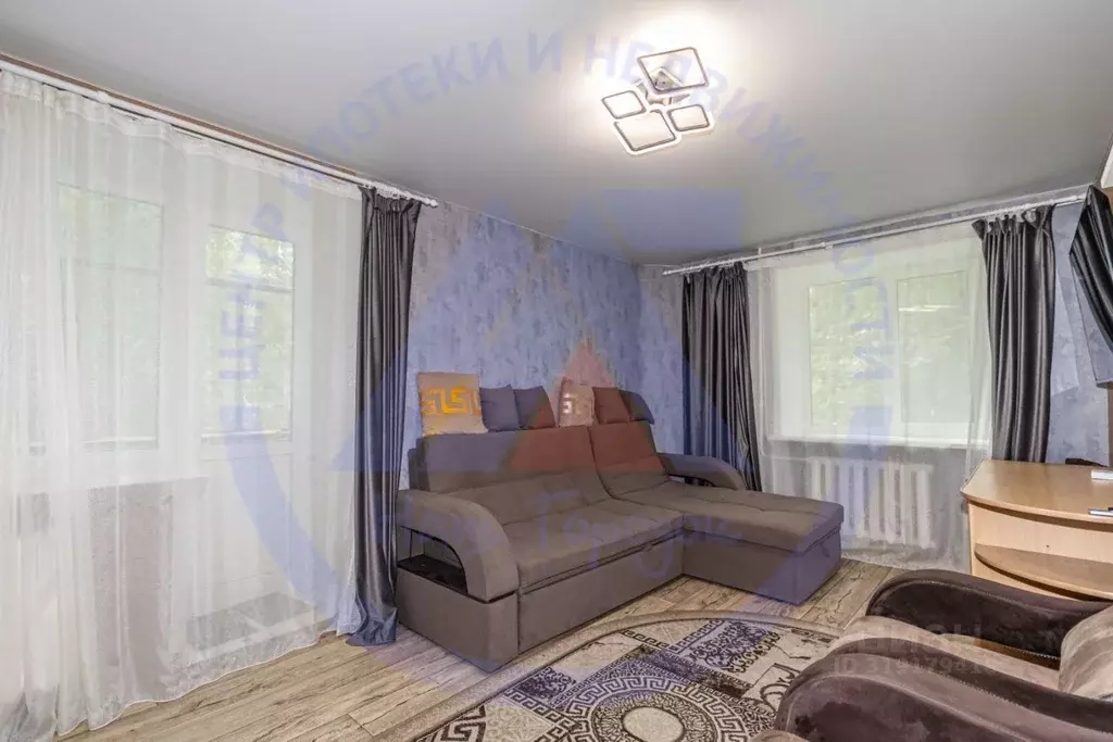 1-к кв. Курганская область, Курган ул. Ленина, 43 (30.6 м) - Фото 0