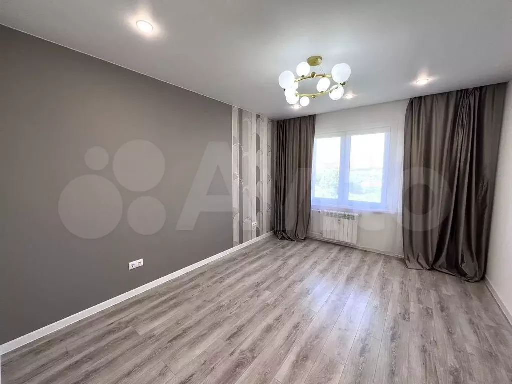 3-к. квартира, 83 м, 9/9 эт. - Фото 0