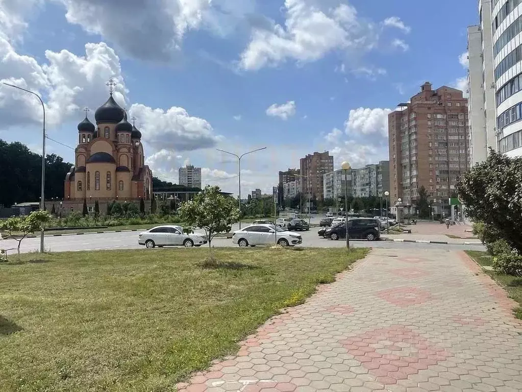 Помещение свободного назначения в Белгородская область, Старый Оскол ... - Фото 1