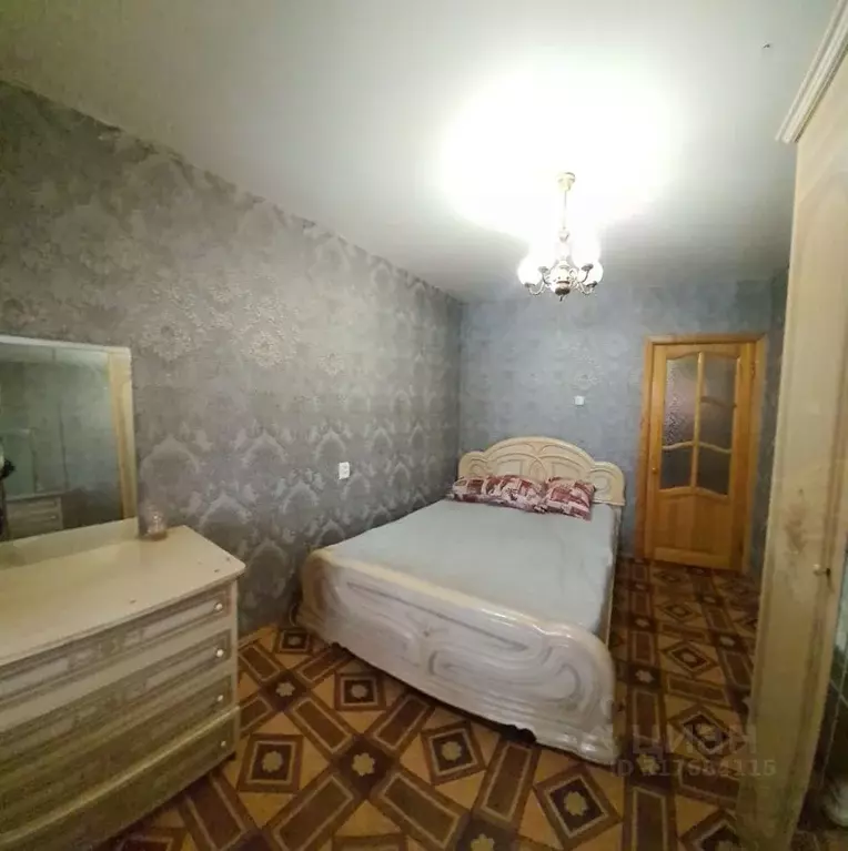 3-к кв. Омская область, Омск 6-й мкр, бул. Заречный, 2А (63.0 м) - Фото 0