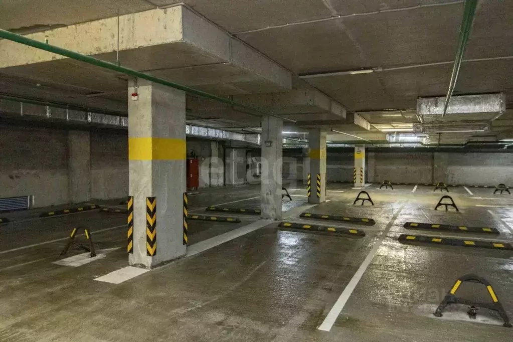 Гараж в Тюменская область, Тюмень Профсоюзная ул., 57 (13 м) - Фото 1