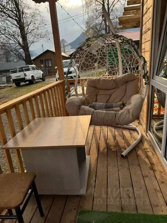 Дом в Карачаево-Черкесия, Зеленчукский район, с. Архыз ул. Водопадная, ... - Фото 2