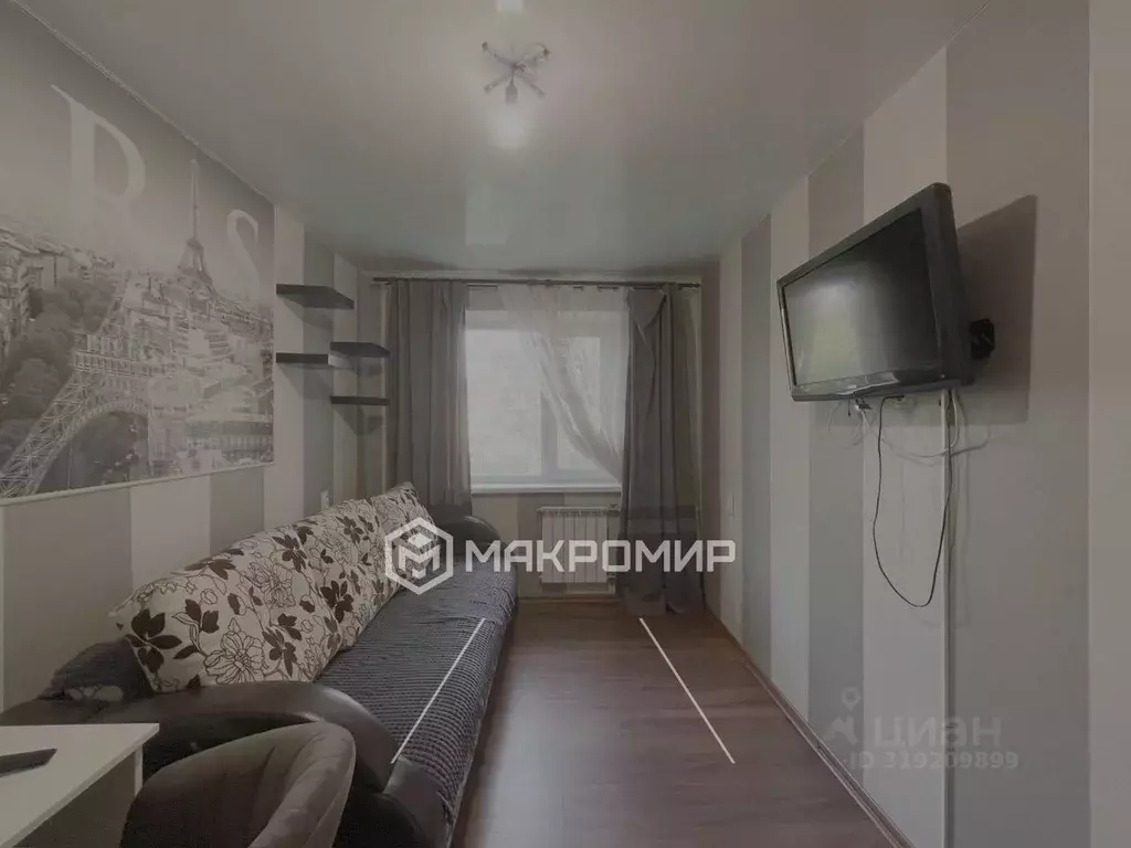 2-к кв. Ханты-Мансийский АО, Сургут Майская ул., 1 (44.5 м) - Фото 0