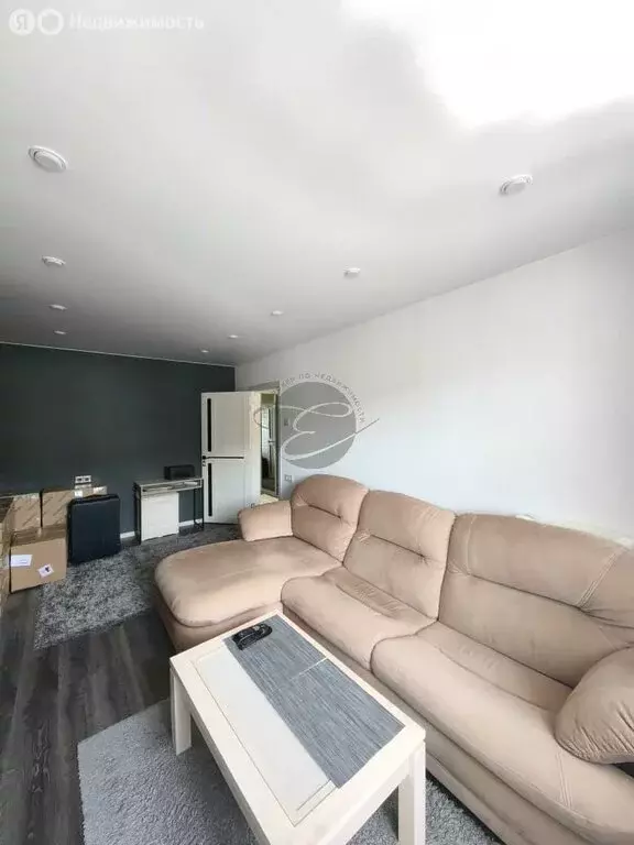 3-комнатная квартира: Елизово, Уральская улица, 10 (59.8 м) - Фото 2