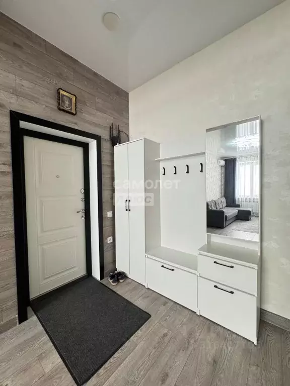 3-к кв. Дагестан, Каспийск просп. М. Омарова, 5 (93.5 м) - Фото 0