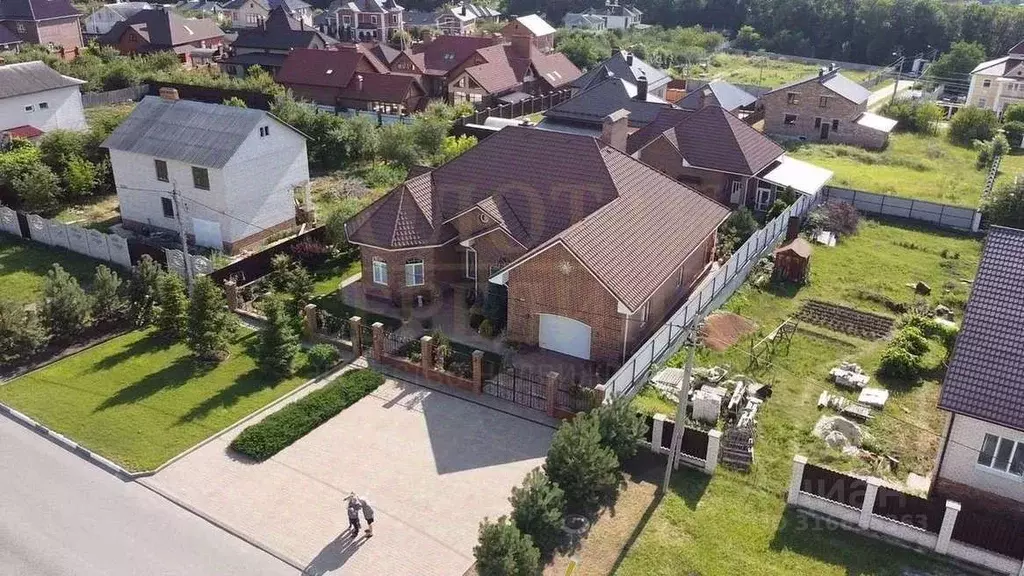 Дом в Белгородская область, Белгород ул. Газовиков, 54 (226 м) - Фото 1