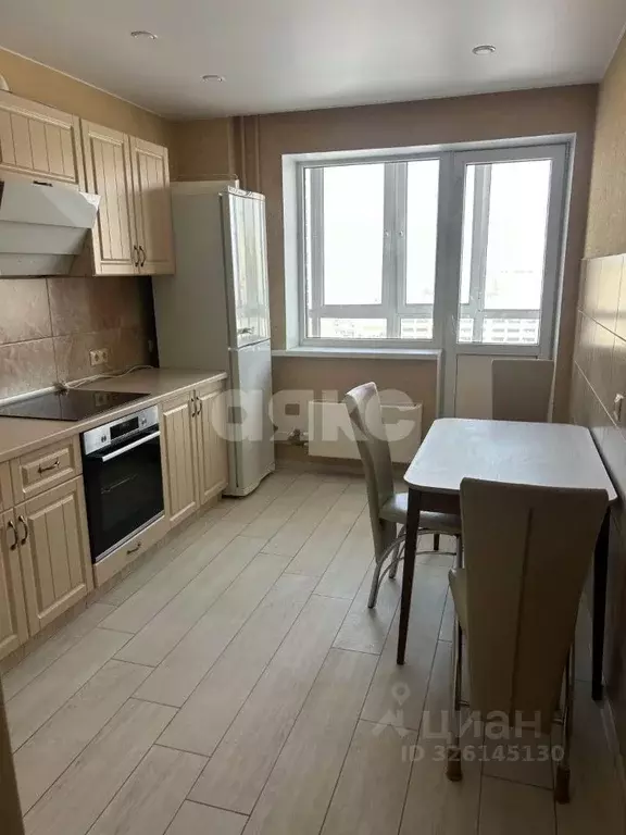 2-к кв. Липецкая область, Липецк ул. И.В. Свиридова, 10 (57.0 м) - Фото 1