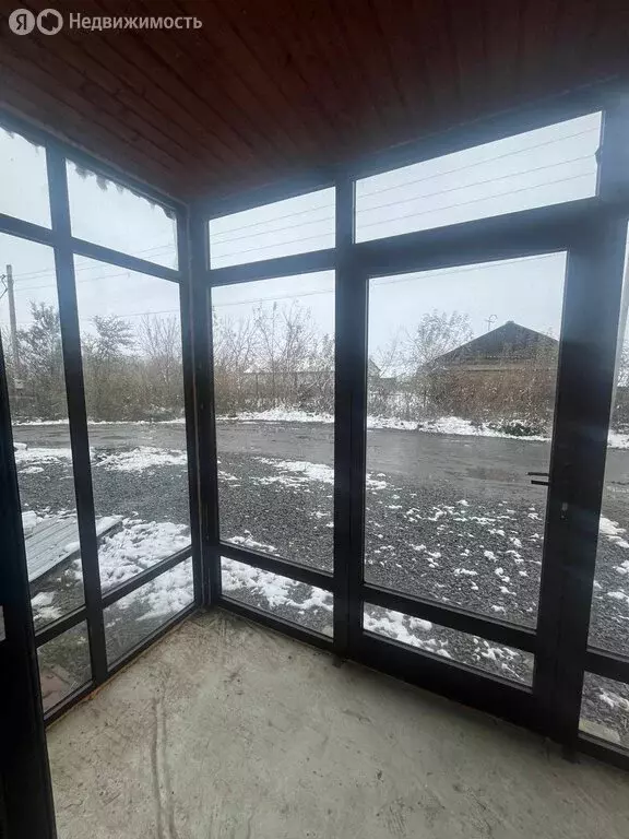 Квартира-студия: Промышленная, улица Чапаева, 8 (54.3 м) - Фото 0