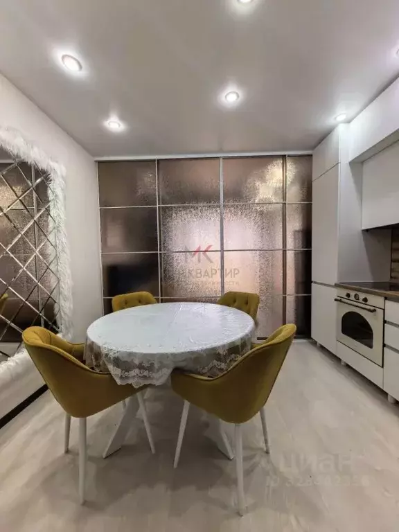 2-к кв. Хакасия, Абакан ул. Авиаторов, 10 (49.0 м) - Фото 2