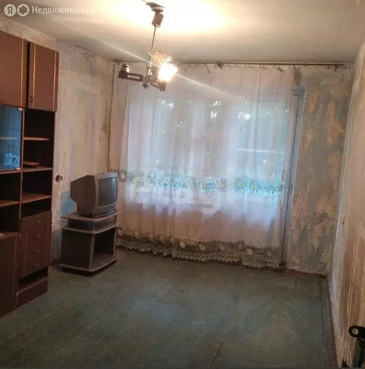 2-комнатная квартира: Красноярск, улица Сергея Лазо, 16 (48 м) - Фото 1