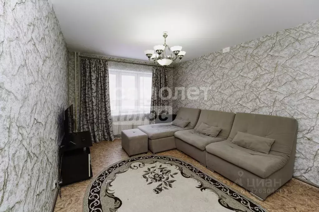 3-к кв. Омская область, Омск проезд 2-й Амурский, 4к3 (73.2 м) - Фото 1