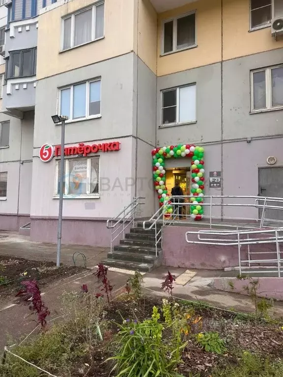 Торговая площадь в Москва ул. Герасима Курина, 26 (588 м) - Фото 1