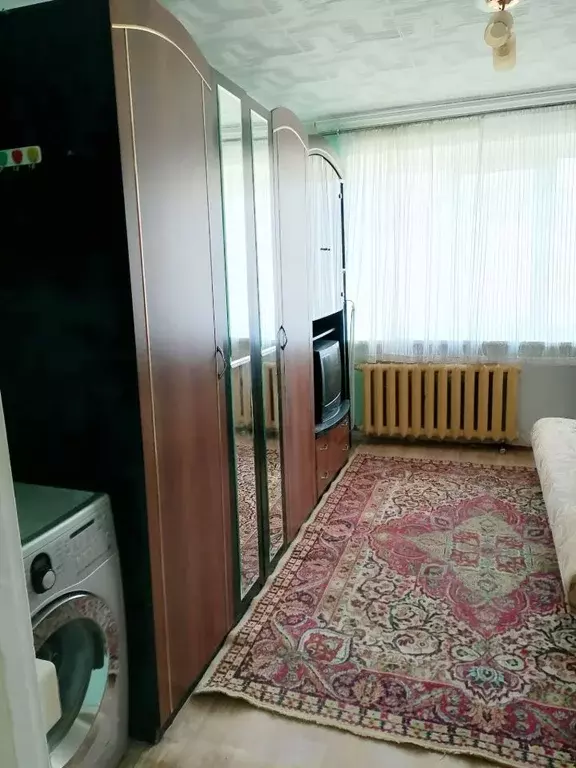 Комната Тюменская область, Тюмень проезд Геологоразведчиков, 46 - Фото 1