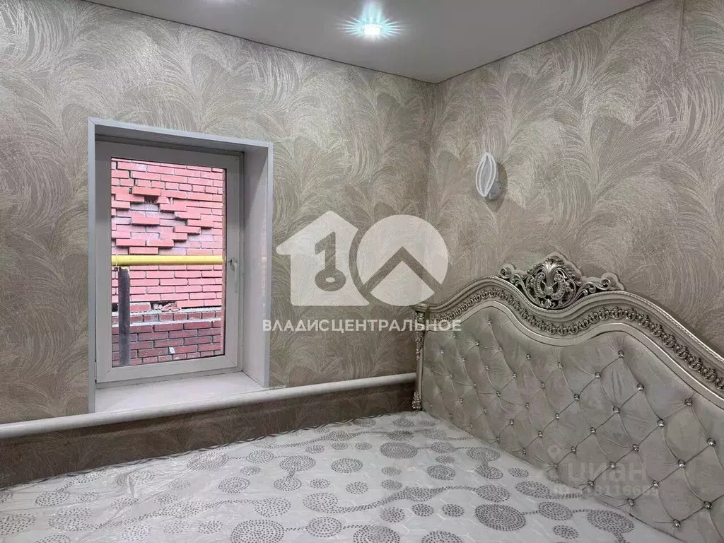 Дом в Новосибирская область, Новосибирск Студенческая ул., 50А (166 м) - Фото 1